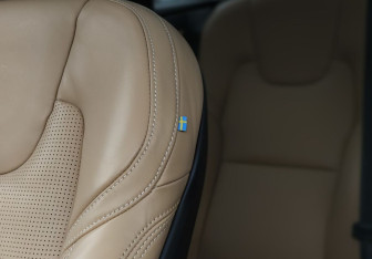Подержанный автомобиль Volvo XC60 2024 года (28 фото)