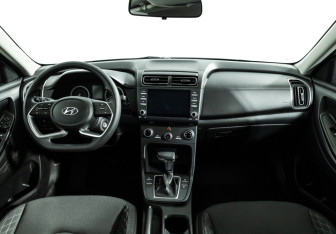 Подержанный автомобиль Hyundai Creta 2022 года (13 фото)