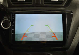 Подержанный автомобиль Kia Rio Sedan 2012 года (15 фото)