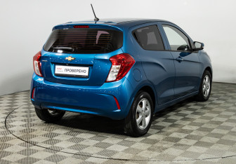 Подержанный автомобиль Chevrolet Spark 2019 года (5 фото)
