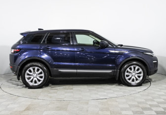 Подержанный автомобиль Land Rover Range Rover Evoque 2018 года (4 фото)