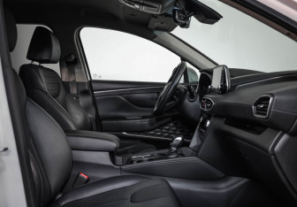 Подержанный автомобиль Hyundai Santa Fe 2020 года (24 фото)