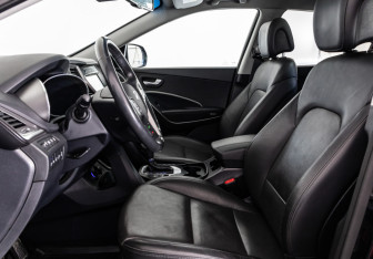 Подержанный автомобиль Hyundai Santa Fe 2018 года (22 фото)
