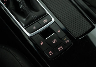 Подержанный автомобиль Kia Optima Sedan 2018 года (19 фото)