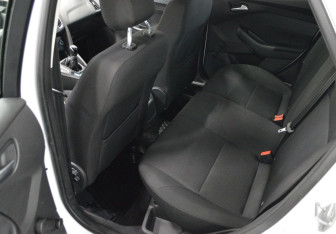 Подержанный автомобиль Ford Focus Wagon 2017 года (11 фото)