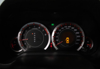 Подержанный автомобиль Honda Accord Sedan 2011 года (11 фото)