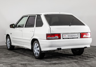 Подержанный автомобиль LADA (ВАЗ) 2114 2012 года (7 фото)