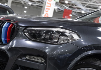 Подержанный автомобиль BMW X3 2019 года (2 фото)