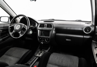 Подержанный автомобиль Subaru Impreza Wagon 2004 года (9 фото)