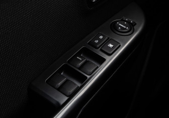 Подержанный автомобиль Kia Rio Sedan 2012 года (17 фото)