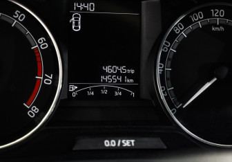 Подержанный автомобиль Skoda Rapid Liftback 2018 года (11 фото)