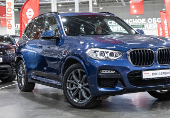 Подержанный автомобиль BMW X3 2018 года (6 фото)