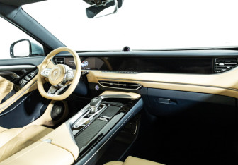 Подержанный автомобиль Voyah Free 2022 года (9 фото)