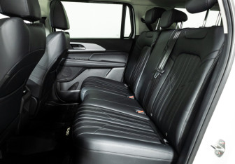 Подержанный автомобиль Haval H5 2024 года (10 фото)