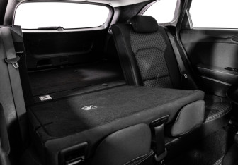 Подержанный автомобиль Kia Ceed Wagon 2019 года (21 фото)