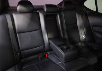 Подержанный автомобиль Acura TLX 2014 года (30 фото)
