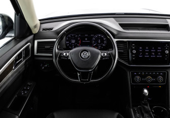 Подержанный автомобиль Volkswagen Teramont 2018 года (13 фото)