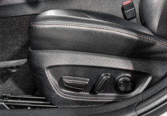 Подержанный автомобиль Toyota Camry Sedan 2019 года (12 фото)
