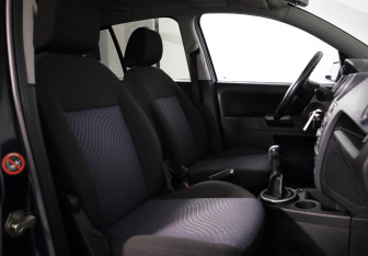 Подержанный автомобиль Ford Fusion 2007 года (16 фото)