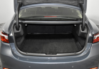 Подержанный автомобиль Mazda 6 Sedan 2022 года (20 фото)