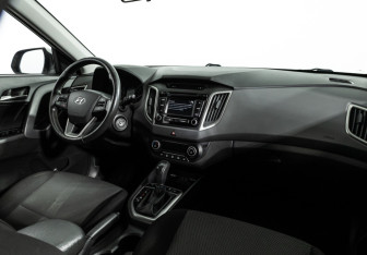 Подержанный автомобиль Hyundai Creta 2016 года (9 фото)