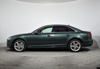 Подержанный автомобиль Audi A4 Sedan 2017 года (8 фото)