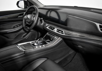 Подержанный автомобиль Evolute i-SPACE 2024 года (16 фото)