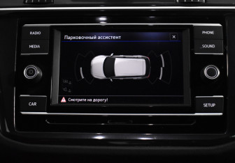 Подержанный автомобиль Volkswagen Tiguan 2017 года (18 фото)