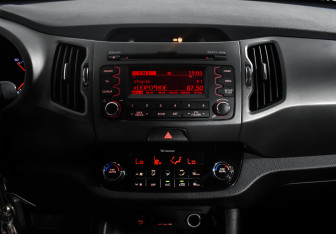 Подержанный автомобиль Kia Sportage 2011 года (16 фото)