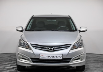 Подержанный автомобиль Hyundai Solaris Sedan 2015 года (2 фото)