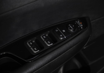 Подержанный автомобиль Kia Optima Sedan 2017 года (25 фото)