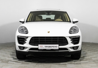 Подержанный автомобиль Porsche Macan 2014 года (2 фото)