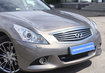 Подержанный автомобиль Infiniti G Sedan 2010 года (7 фото)