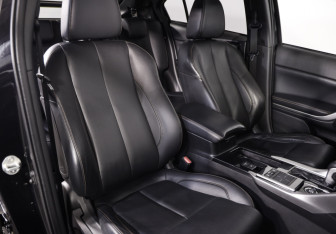 Подержанный автомобиль Mitsubishi Eclipse Cross 2019 года (25 фото)