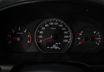 Подержанный автомобиль Hyundai H-1 2018 года (12 фото)