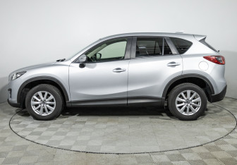 Подержанный автомобиль Mazda CX-5 2016 года (8 фото)