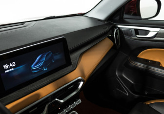 Подержанный автомобиль Kaiyi X3 Pro 2024 года (17 фото)