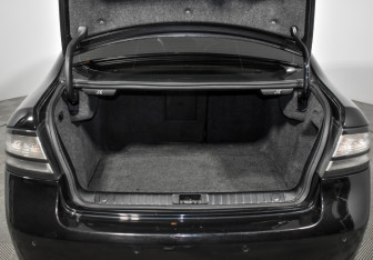 Подержанный автомобиль Saab 9-3 Sedan 2008 года (19 фото)