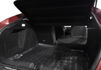 Подержанный автомобиль Renault Arkana 2021 года (25 фото)