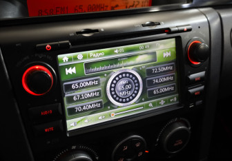 Подержанный автомобиль Mazda 3 Sedan 2008 года (15 фото)