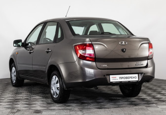 Подержанный автомобиль LADA (ВАЗ) Granta Sedan 2013 года (7 фото)