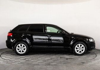 Подержанный автомобиль Audi A3 Hatchback 2012 года (4 фото)