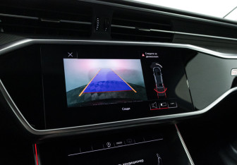 Подержанный автомобиль Audi A6 Sedan 2020 года (17 фото)