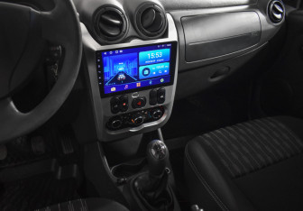 Подержанный автомобиль Renault Sandero 2013 года (16 фото)