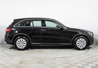 Подержанный автомобиль Mercedes-Benz GLC Coupe 2015 года (4 фото)