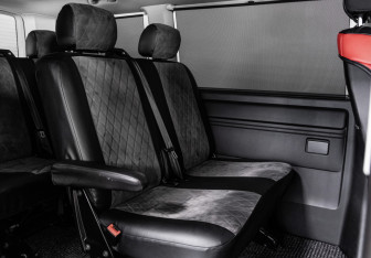 Подержанный автомобиль Volkswagen Caravelle 2016 года (17 фото)