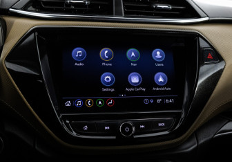 Подержанный автомобиль Chevrolet TrailBlazer 2020 года (18 фото)