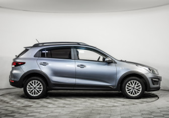 Подержанный автомобиль Kia Rio Hatchback 2020 года (4 фото)