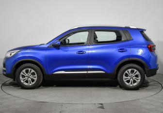 Подержанный автомобиль Chery Tiggo 4 2021 года (8 фото)