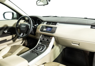 Подержанный автомобиль Land Rover Range Rover Evoque 2013 года (8 фото)